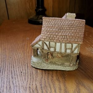 Vintage David winters cottage